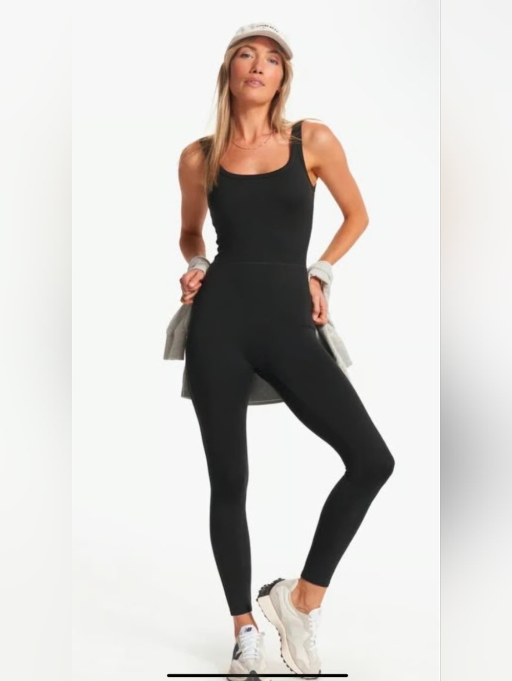 Vuori Halo Essential Jumpsuit Black XS Double Knit Lounge One Piece NWOT - Picture 2 of 9